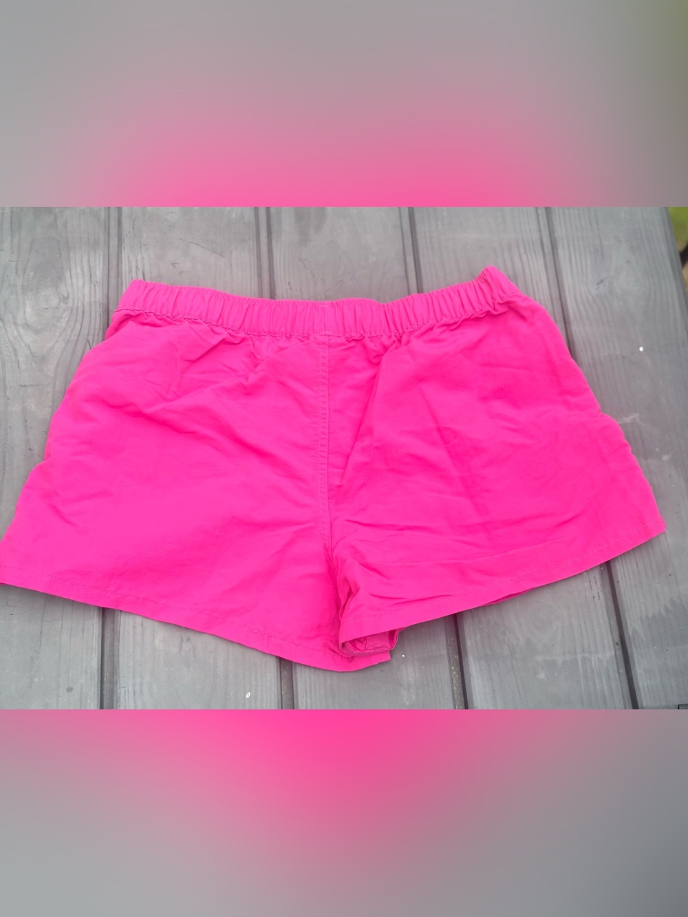 Patagonia Women’s Pink Shorts - Picture 5 of 7
